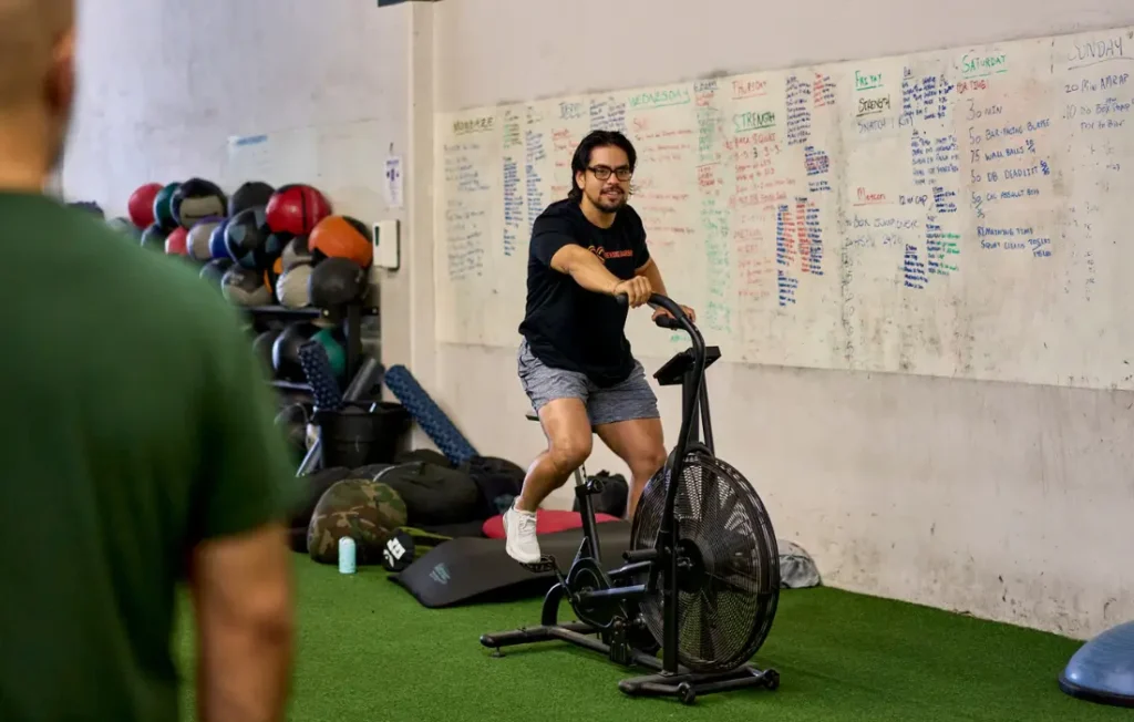 Do the coaches modify workouts to suit individual needs | ESTLR Crossfit DTLA